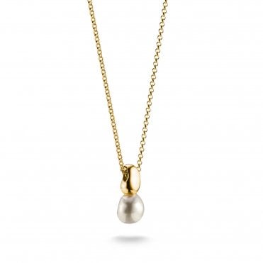 Gold-Plated Pearl Pendant Necklace
