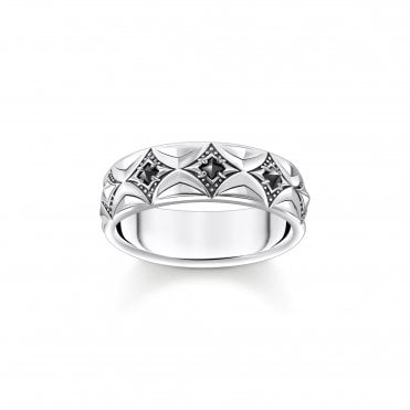 Rhombus Patterned Ring